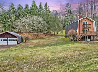 122 Lenhart Hill Rd, Confluence, PA 15424