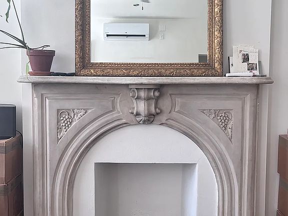 5th image of 35 Jane St APT 1F