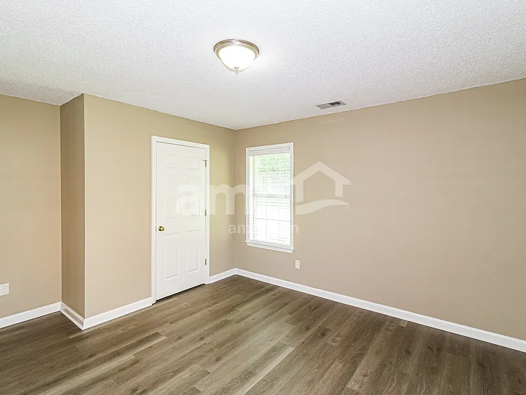 8500 Wolf Trace Ln — Photo 14