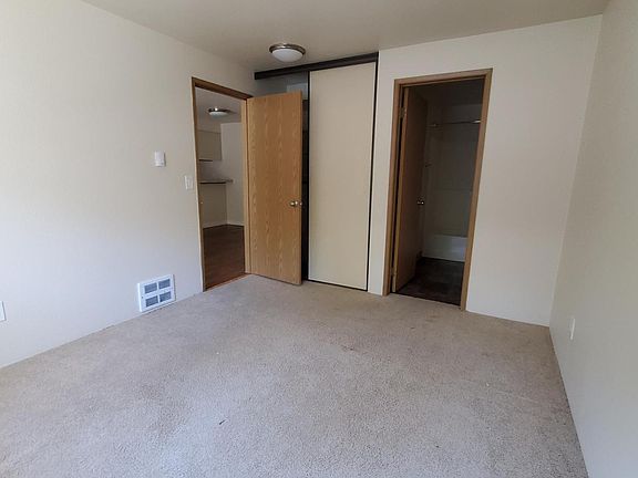 3rd image of 4830 Fauntleroy Way SW #309