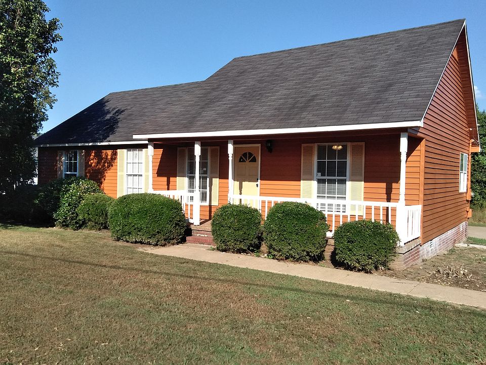 1st image of 228 Cottondale Dr