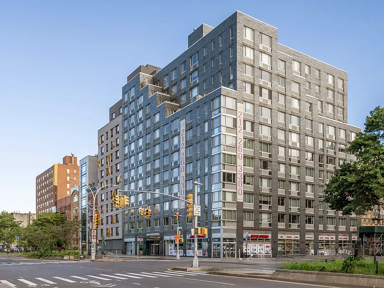 310 E 2nd St #11D — Photo 14