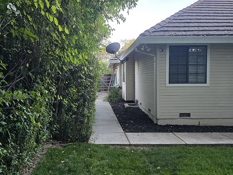 5451 Milgray Ct — Photo 17