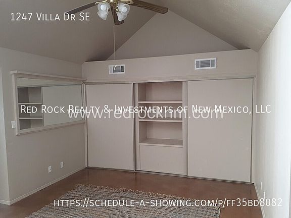 3rd image of 1247 Villa Dr SE