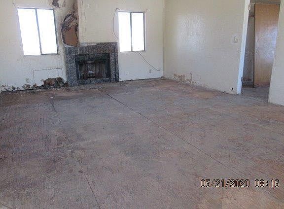 3rd image of 36408 Shady Ln
