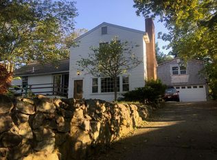 155 Pine Hill Cir, Waltham, MA 02451