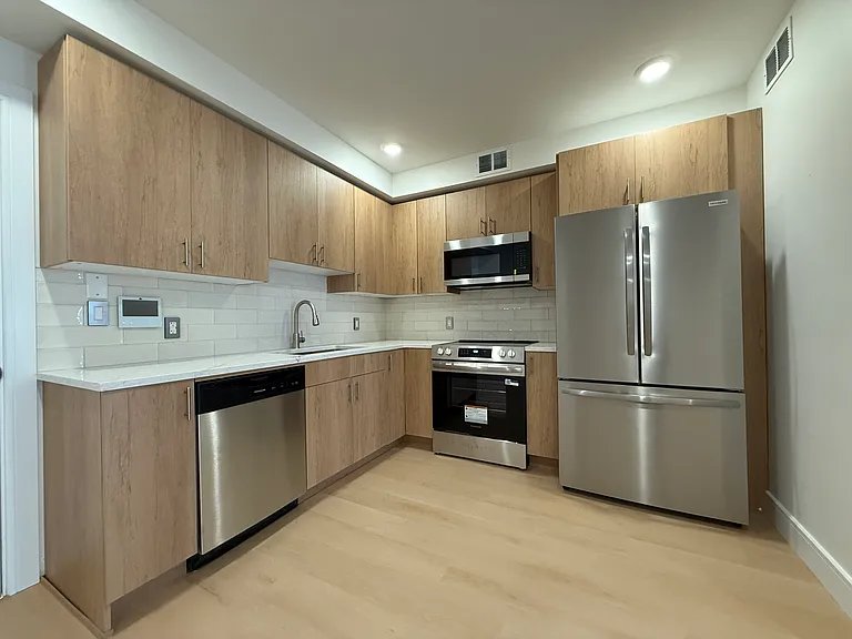 627 Valley Rd #B — Photo 7