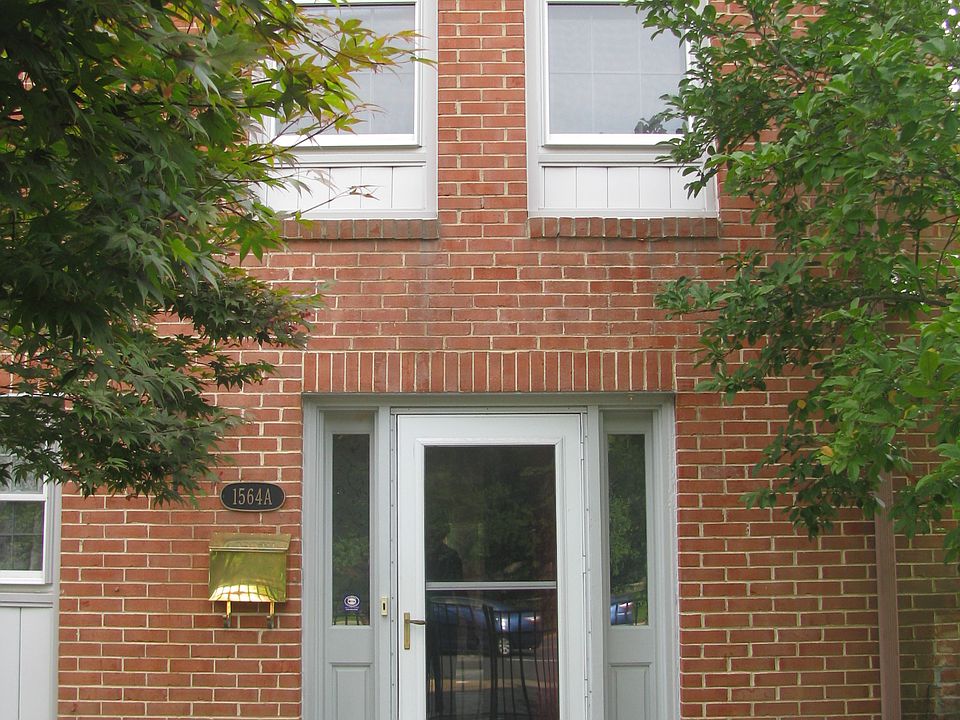 1st image of 1564A Westmoreland St