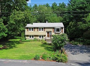 6 W Running Brook Rd, Billerica, MA 01821