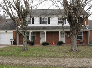 215 Coiner St, Saint Albans, WV 25177