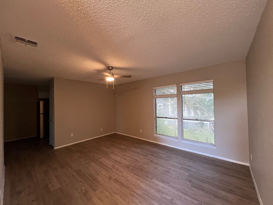 1st image of 1300 N College St #203