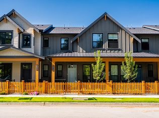 20545 74b Ave, Langley, BC V2Y3S8