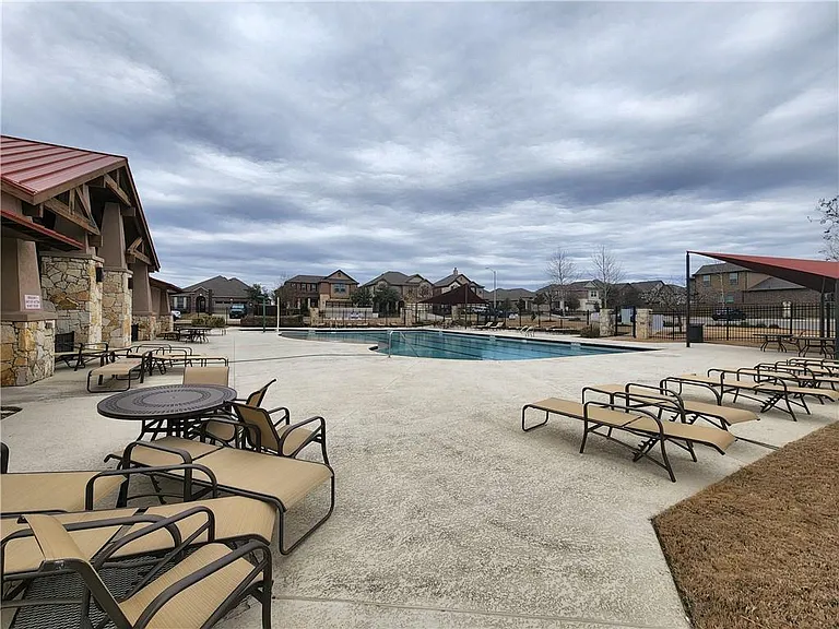 222 Telluride Dr — Photo 37