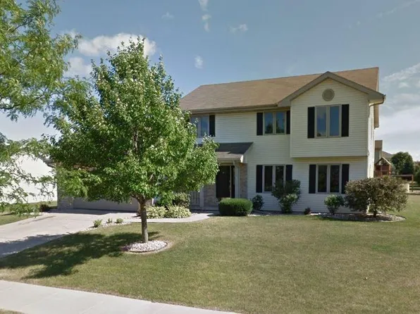 8429 Blackwolf Dr, Madison, WI 53717