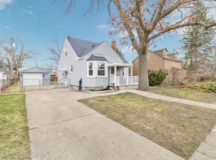 1526 W Saratoga St, Ferndale, MI