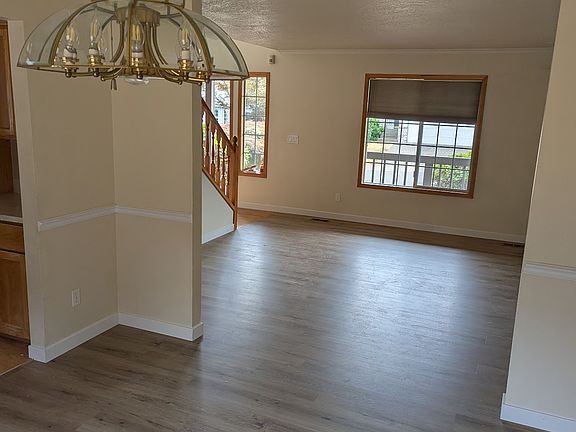 Living & Dinning room