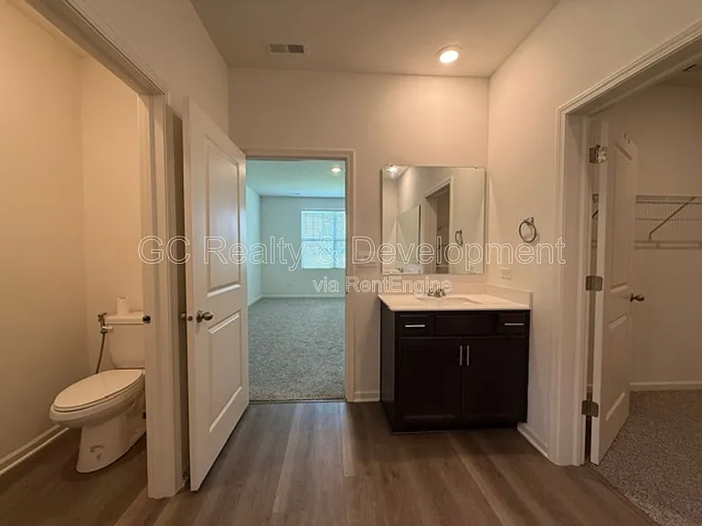 14729 S Greenbriar Dr — Photo 22