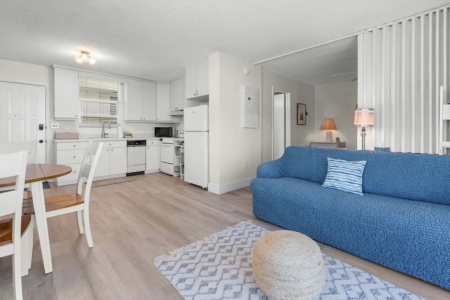 1 bed, 1.0 bath, 505 sqft, $2,702 — Photo 3