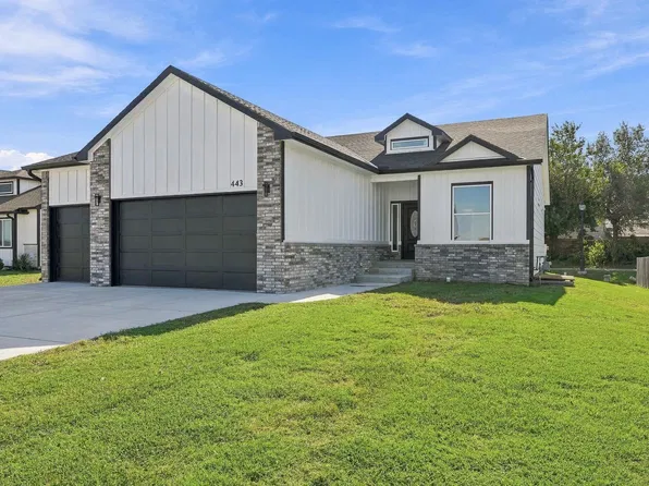 443 E Karla Ave, Haysville, KS 67060