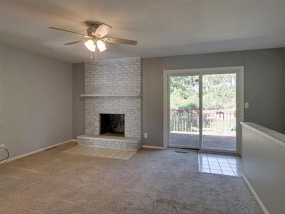 3rd image of 614 Kimberly Dr