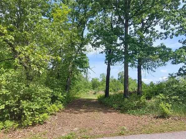 2827 Oberhelman Rd, Foristell, MO 63348