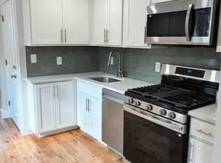 27 Appleton St #2, Salem, MA 01970