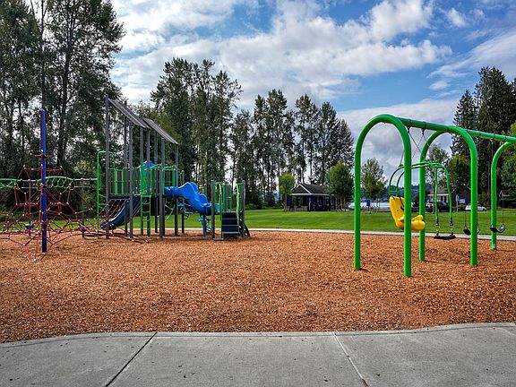 Easy drive to Lundeen Park