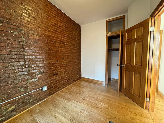 3rd image of 530 E 13th St APT 31