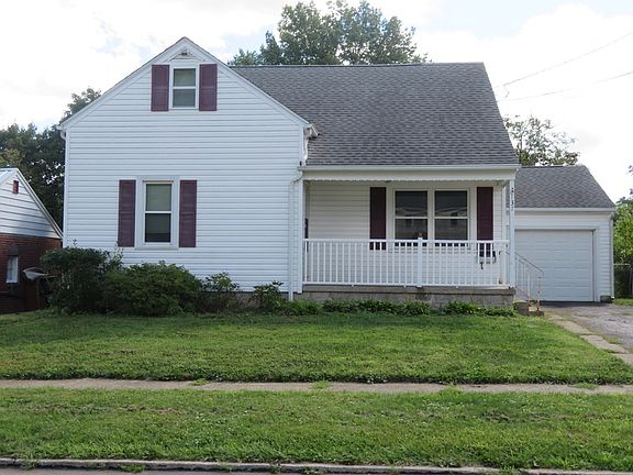4th image of 137 Sharon Ave