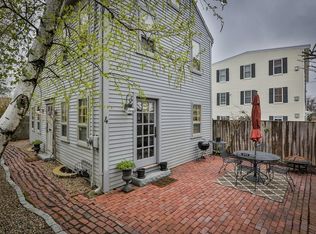 4 Smith St, Newburyport, MA 01950
