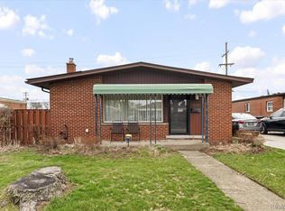 30124 Garry Ave, Madison Heights, MI