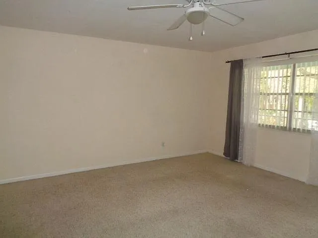 1 bed, 560 sqft, $1,150 — Photo 4