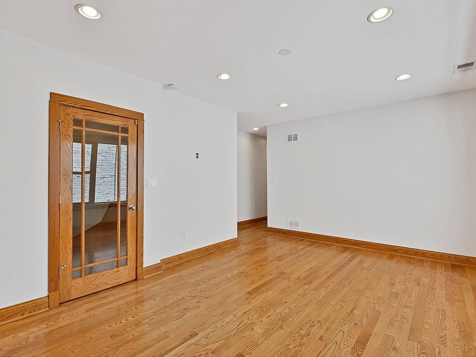 4544 N Western Ave #2, Chicago, IL 60625 | Zillow