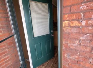 649 S Summer St #5-L, Holyoke, MA 01040