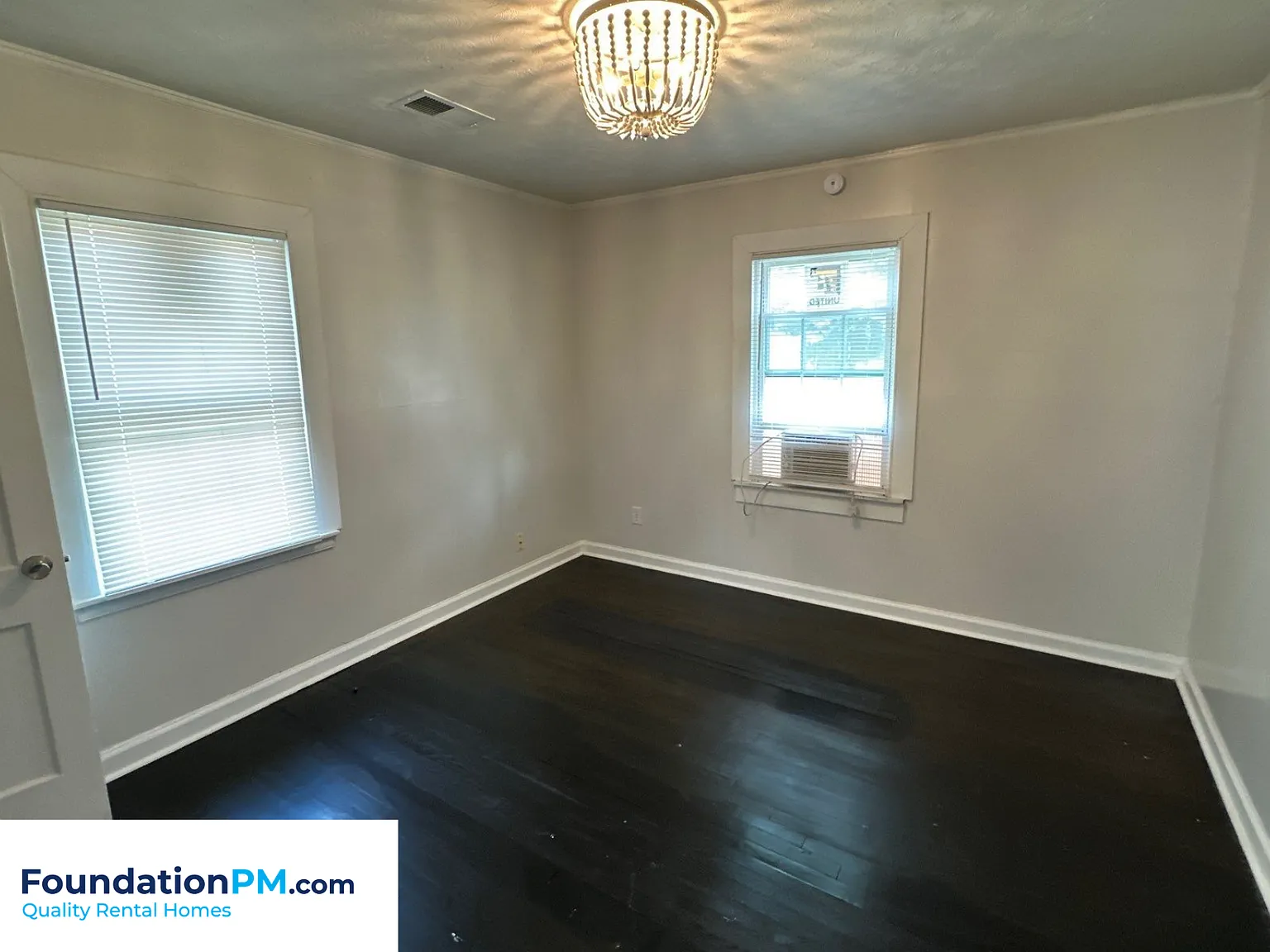 2569 Henderson Street - 1 — Photo 3