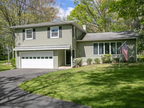 109 Weston Ln, Painted Post, NY 14870