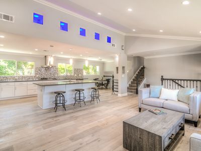 2750 Canary Dr, Costa Mesa, CA, 92626