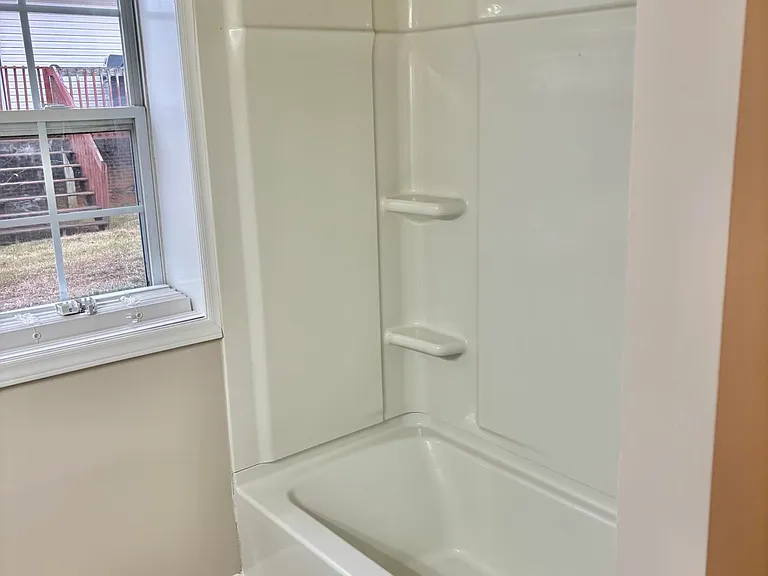1023 Justus Dr — Photo 16