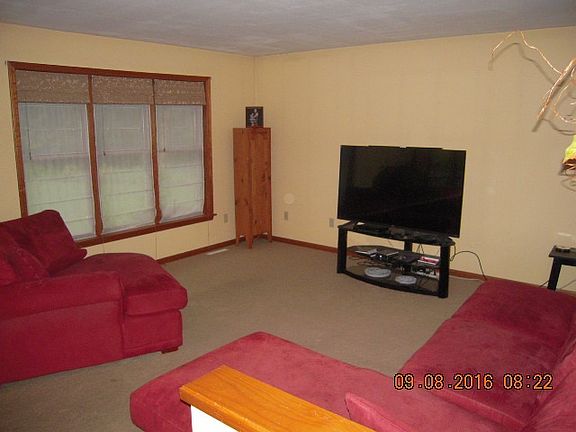 5th image of 58171 Willow Wind Ct