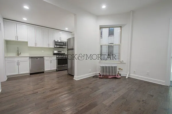 Rented by Brick&Mortar | media 9