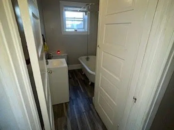 1115 Central Ave #A, Chester, PA 19013