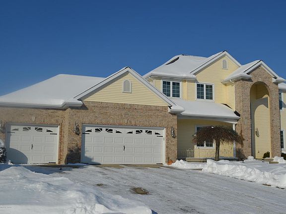 3rd image of 10899 Ireland Dr