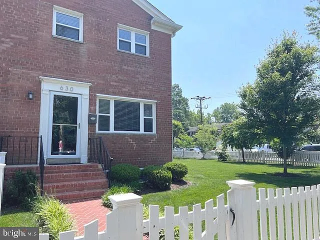 630 S Payne St — Photo 21
