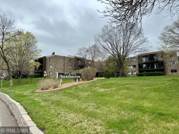 4120 Parklawn Ave APT 233, Edina, MN 55435