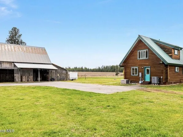 4088 Vay Rd, Priest River, ID 83856