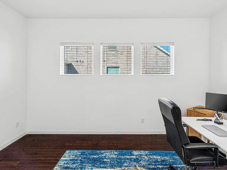 851 Orchard Dr — Photo 21