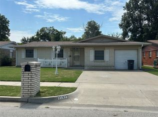 12532 E 18th St, Tulsa, OK 74128