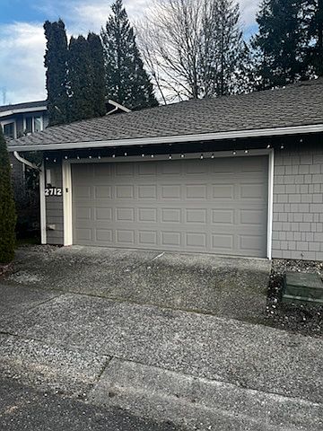 1st image of 2712 174th Ave NE #1