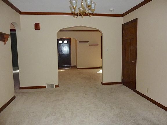2nd image of 2516 17th Ave #0
