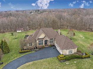 165 Stonesthrow Dr, Alexandria, OH 43001